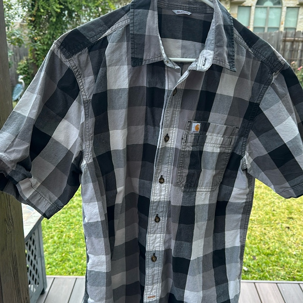 Men’s Carhartt short sleeve button down shirt